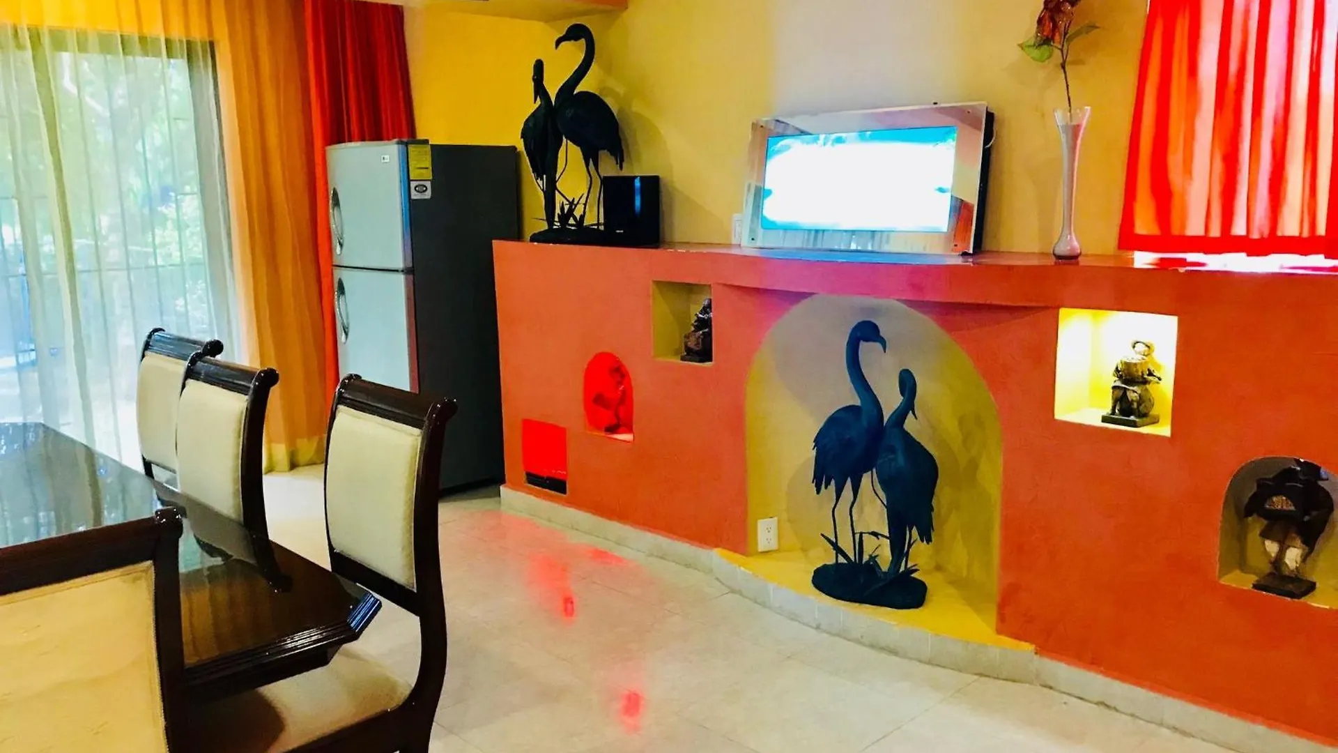 Sunset Room In Stunning Villa Playacar Townhouse Stage 2 Плая-дель-Кармен